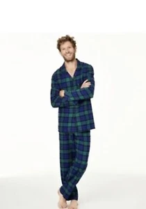 Men’s Pajamas Plaid Prepackaged 2 Piece Set Small - Picture 1 of 2