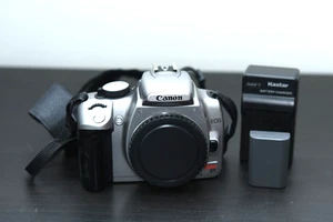 Canon EOS Digital Rebel XT EOS 350D 8,0 megapixel fotocamera reflex digitale solo corpo - Foto 1 di 7