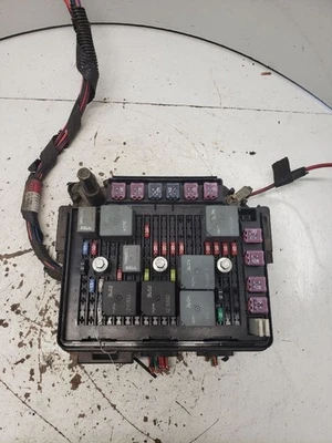 Fuse Box Engine Fits 03-04 ION 1376550 - Imagem 1 de 4