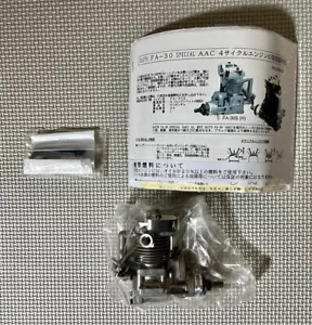 SAITO FA-30SH 4-stroke engine - Picture 1 of 2