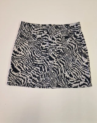 TOPSHOP Animal Print Mini Skirt Size 12 - Image 1 of 4