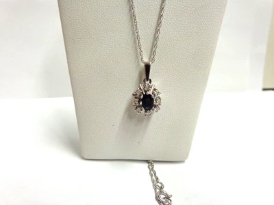 Collar oro blanco 14kt zafiro/diamante talla 18 pulgadas lg wgt 3,2 gramos tcw.66 Foto 1 de 4