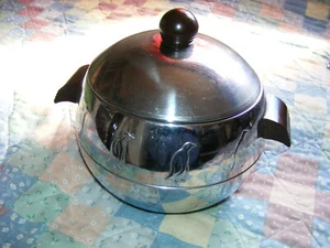 West Bend Penguin Hot & Cold Server Ice Bucket, Bakelite Handles - Picture 1 of 8
