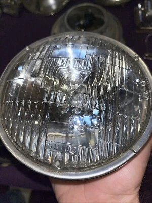 Faro de luz alta Pontiac GTO T3 1965-1966-1967 Foto 1 de 4