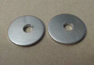 Land Rover Series 2 2A bulkhead steering column cover seal washers 303996 x 2 - Picture 1 of 3