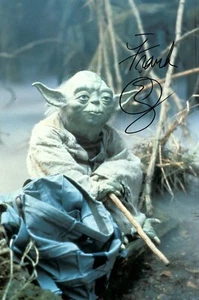 FOTO preimpresión autógrafa firmada por Frank Oz de 6x4 pulgadas - Star Wars - Yoda - Imagen 1 de 2