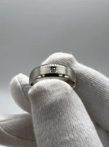 Mens Platinum 6mm Solitaire Round Diamond 0.03cts Hallmarked Size Q Wedding Band - Picture 1 of 4