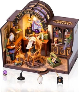Miniature House Kit DIY Miniature Dollhouse Kits for Adults Mini House Craft - Picture 1 of 9
