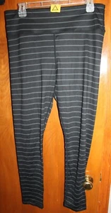 KIAVA Ladies' 2XL ATHLETIC LEGGINGS (black/gray stripe w/ 27" inseam) EUC - Picture 1 of 1