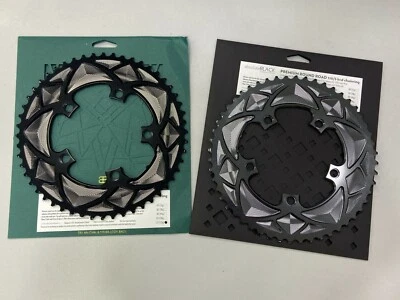 AbsoluteBlack Premium 2X BCD110x5  Round Road Chainring (Black, Grey) - Imagem 1 de 3