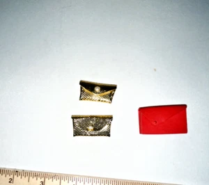 VINTAGE 60-70S LOT OF HANDBAGS CLUTCHES FOR FASHION DOLLS BARBIE CLONES 12” - Picture 1 of 3