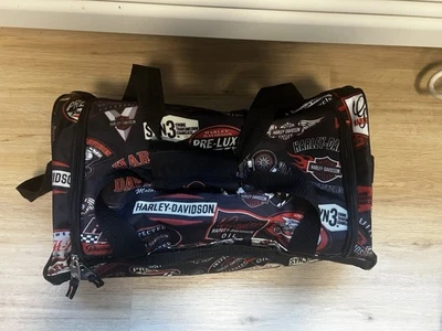 HARLEY DAVIDSON Vintage Logo Style DUFFEL BAG 20" Gym Bag CARRY-ON Sports Bag - Image 1 of 4