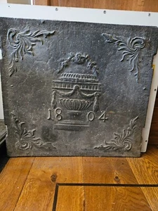 Ofenplatte von 1804 B: ca 59 cm, H: ca 54 cm - Bild 1 von 1