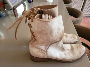 Bed Stu Veronica Cracked White Distressed Leather Lace up Boots Size 9.5 - Picture 1 of 5