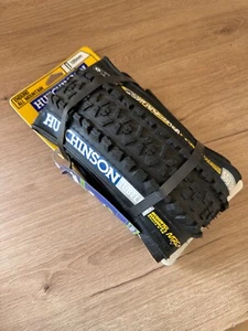 Retro Fahrradteile - NOS HUTCHINSON PIRANHA TSTL MED REIFEN 26mm x 2,30mm - Bild 1 von 6