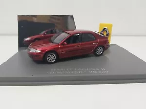 Renault Laguna II Dynamique 3.0 V6 24V Red 1:43 Universal Hobbies Rare to Find!! - Picture 1 of 9