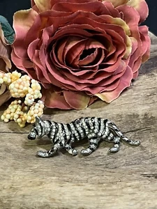 Vintage Pewter, Rhinestone, & Enamel Molded Tiger Brooch Pin - Picture 1 of 10