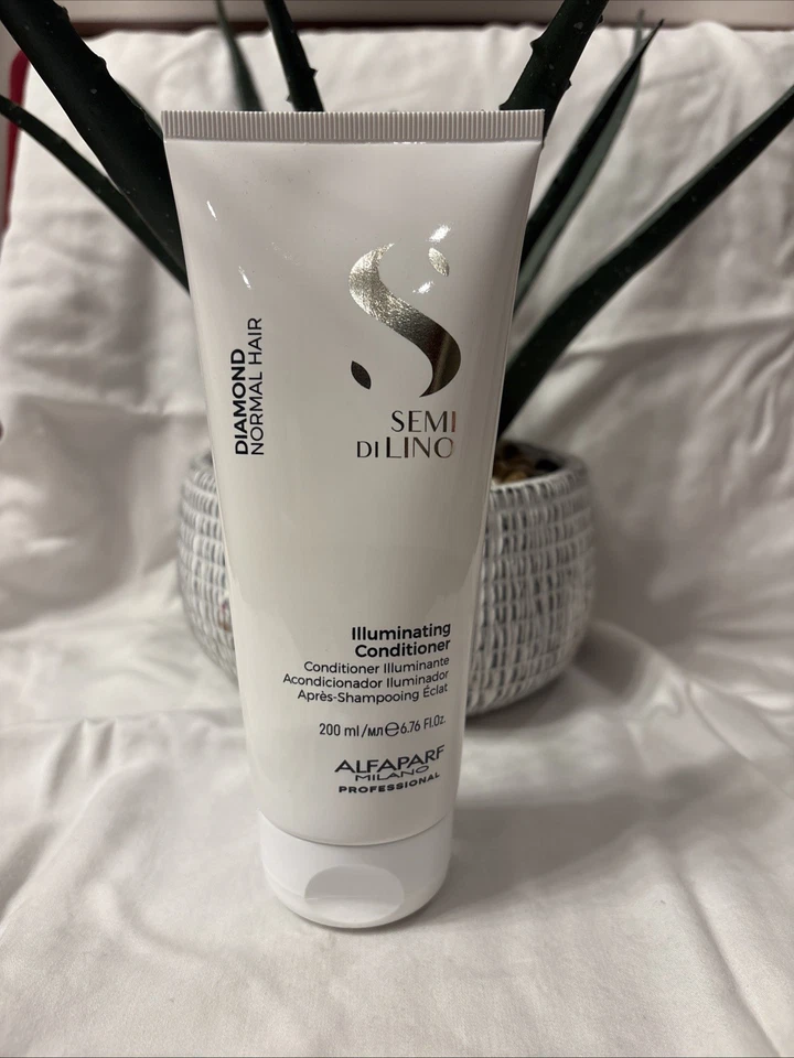 Acondicionador iluminador Alfaparf Semi Di Lino Diamond 6,76 oz Foto 1 de 2