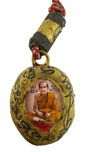 Bia Kae Amulette thaïe sacrée Bia Gae LP Moon Wat Bahnjarn Cauri Takrut # 2425 - Imagen 1 de 6