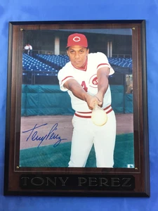 VINTAGE TONY PEREZ CINCINNATI REDS HOF SIGNED AUTOGRAPHED 8X10 PHOTO - Picture 1 of 9