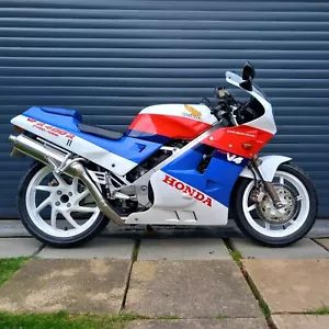 Honda VFR400 NC24 RH 1987 - Picture 1 of 24