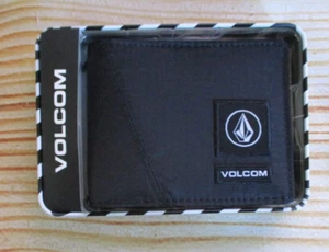CARTERA PLEGABLE NEGRA VOLCOM PARA HOMBRE CON CAJA DE REGALO DE HOJALATA - Imagen 1 de 3