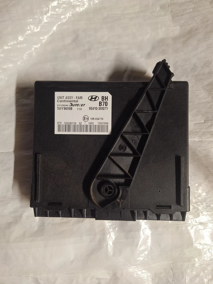 Hyundai Genesis 2012 módulo de control de carrocería de 3,8 L Foto 1 de 2