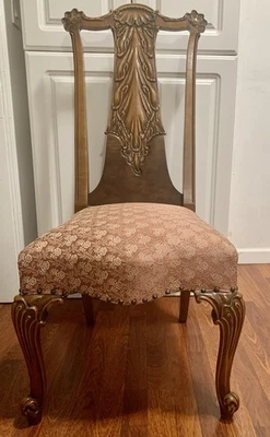 Sillas de comedor Renascence Revival envío gratuito hasta 15 millas. Foto 1 de 4