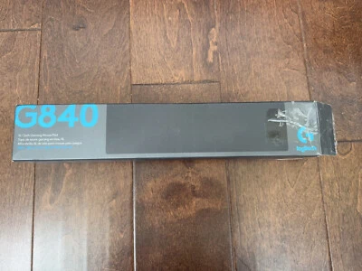 Logitech G840 Extra Large Black Gaming Mouse Pad 900 x 400 x 3 mm New Open Box - Image 1 of 3