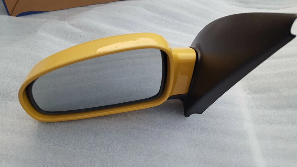 Chevy Aveo/Pontiac Wave 07-11 Drivers Door Outside Mirror Assembly OEM Foto 1 de 4