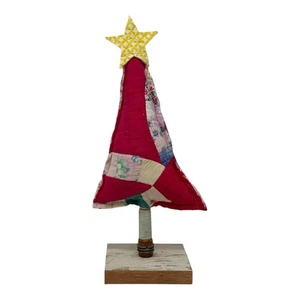 NEU Handgefertigter wiederverwendeter Weihnachtsbaum ~ Vintage Quilt ~ Klöppelstamm ~ Perlenbrett Basis - Bild 1 von 8