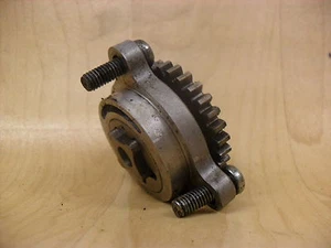 SUZUKI DR400 DR 400 TWIN SHOCK MOTORÖLPUMPE - Bild 1 von 1