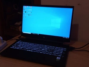 pc gaming 1650ti i5-10300H 16gb ram 3000mhz usato 2 mesilaptop gaming usato - Foto 1 di 4