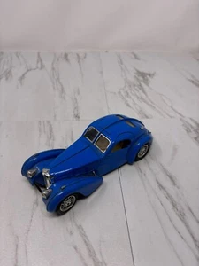 Vintage Burago Bugatti Atlantic 1936 No. 10 Toy Car - Picture 1 of 5