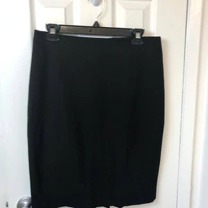Ann Taylor Black Pencil Skirt Black Kick Pleat Back Detail Knee Length Size 6 - Picture 1 of 6