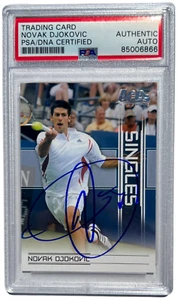 NOVAK DJOKOVIC FIRMATA 2007 ACE AUTENTICO SINGOLO RC CARTA AUTO ROOKIE PSA/DNA - Foto 1 di 2
