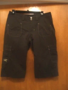 Arcteryx lange Shorts dunkelgrau Wandern Damen 29" Rampart Cargo Taschen Logo - Bild 1 von 15
