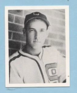 1939 Playball Reprint # 105 Donald Mcnair -- Chicago White Sox -- Box 741 - Picture 1 of 2