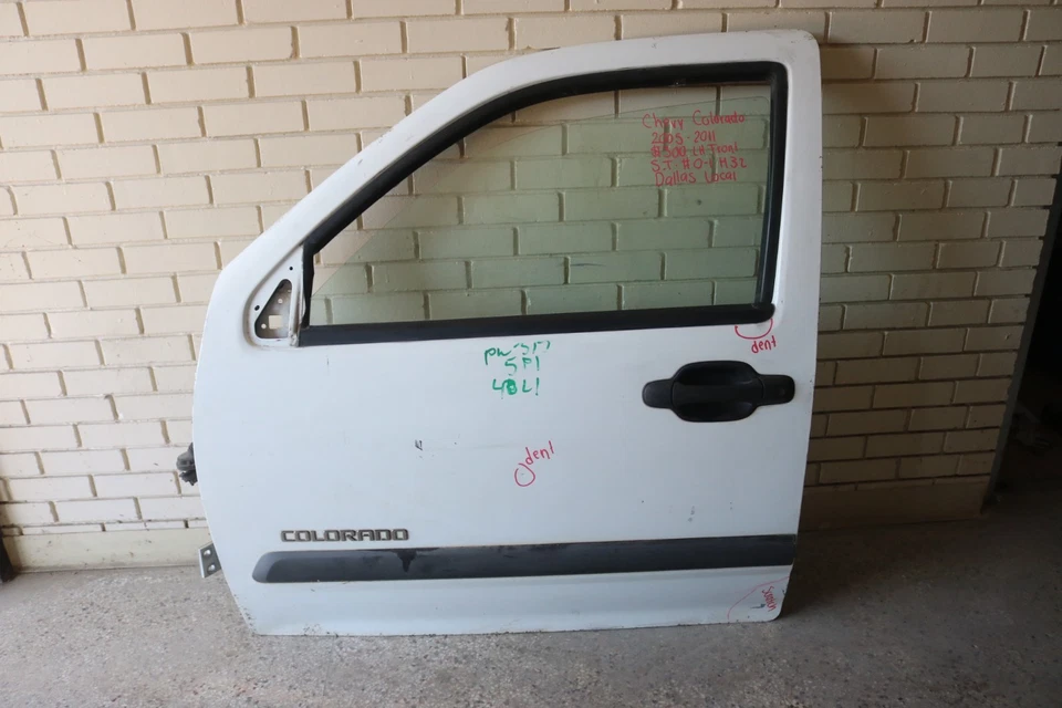 2005 2011 CHEVROLET COLORADO LEFT SIDE FRONT DOOR OEM Foto 1 de 4