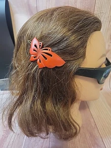 Vintage Carved Butterfly Hair Clip Made From Carved Japanese Boxwood - Picture 1 of 4