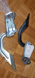 2x Ford Focus MK3 Scharnieren links & rechts original  - Bild 1 von 5