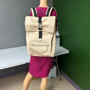 COACH CJ834 Beck Roll Top Backpack white - Picture 1 of 8