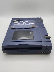 Iomega - 100MB External PC Zip Drive - Blue - Afbeelding 1 van 7