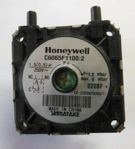 HONEYWELL AIR PRESURE SWITCH C6065F1100:2 - Picture 1 of 2