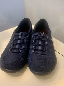 Skechers Womens Size 6 Relaxed Fit Memory Foam Blue Breathe Easy Sneaker Y2K - Picture 1 of 7