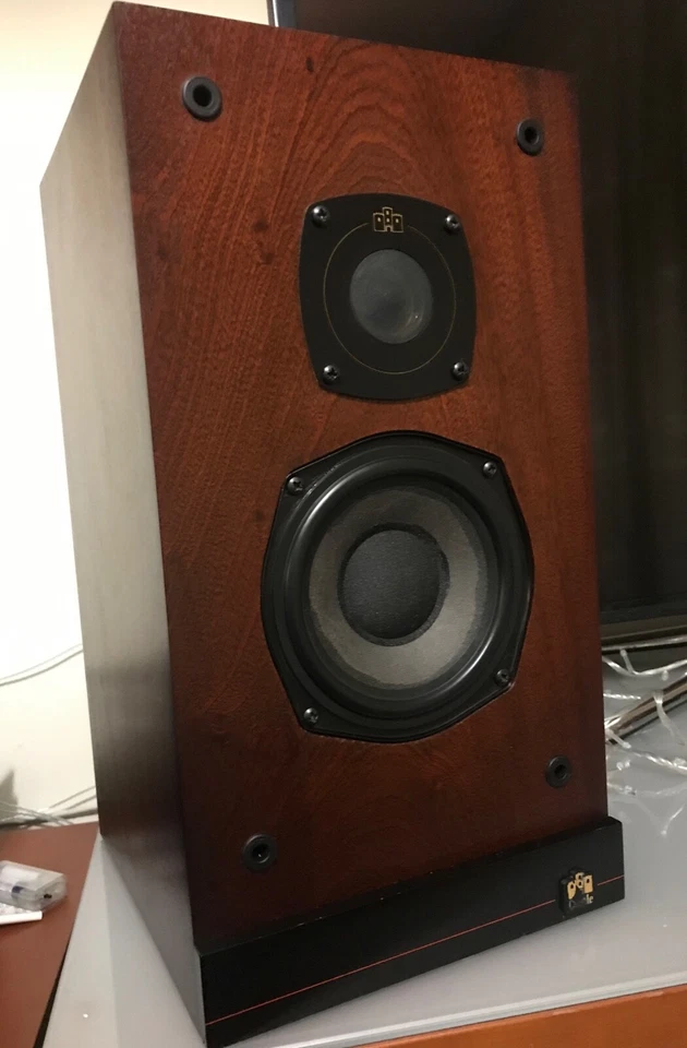 Altavoces Castle Durham - Immagine 1 di 4