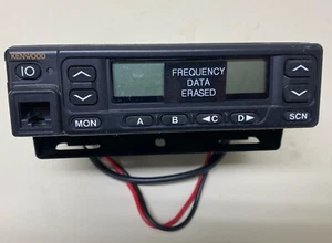 Kenwood TK880 TK-880-3 UHF FM Transceiver - Zdjęcie 1 z 7