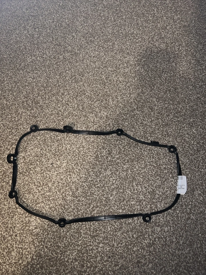 Genuine VW AUDI SKODA Seat 1.6 TDI Rocker Cover Gasket Seal 03L103483H