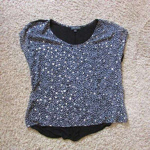 Neu ohne Etikett Forever 21+ 1X schwarz grau silber metallic Schimmer durchsichtig Chiffon-Top vorne - Bild 1 von 2