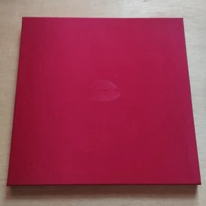 KYLIE MINOGUE KISS ME ONCE COLLECTOR EDITION VINYL BOX SET - Picture 1 of 11